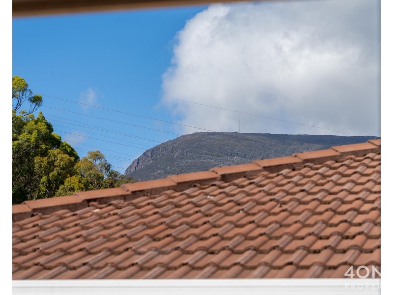 2/13 Longley Court, Glenorchy TAS 7010