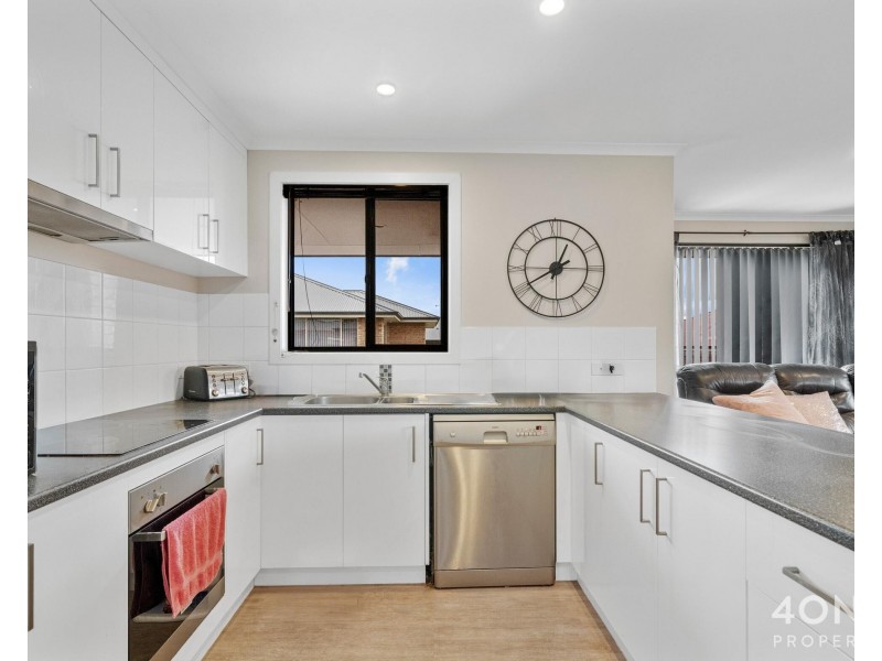 1/14B Burrows Avenue, Brighton TAS 7030