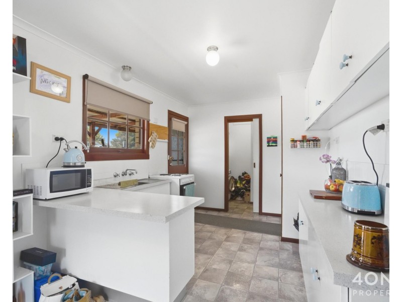 6 Grange Road, Kempton TAS 7030