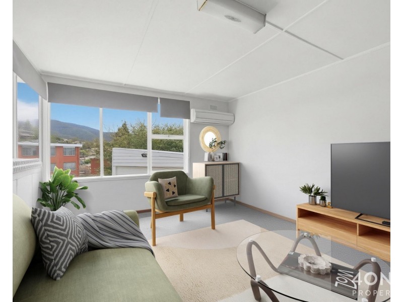 8 Centenary Crescent, Claremont TAS 7011