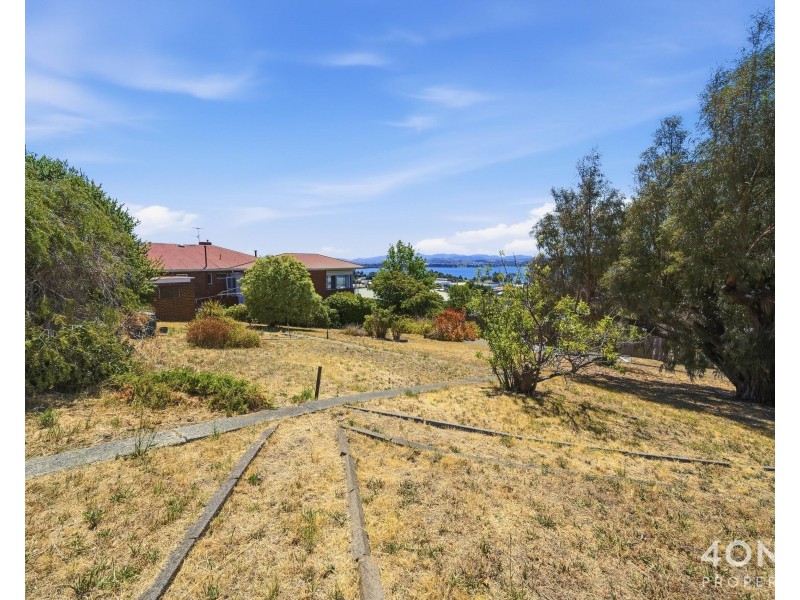 15 Tilyard Street, Montrose TAS 7010