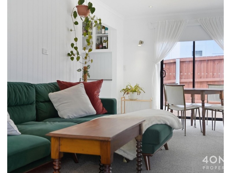 1/16 Cadbury Road, Claremont TAS 7011