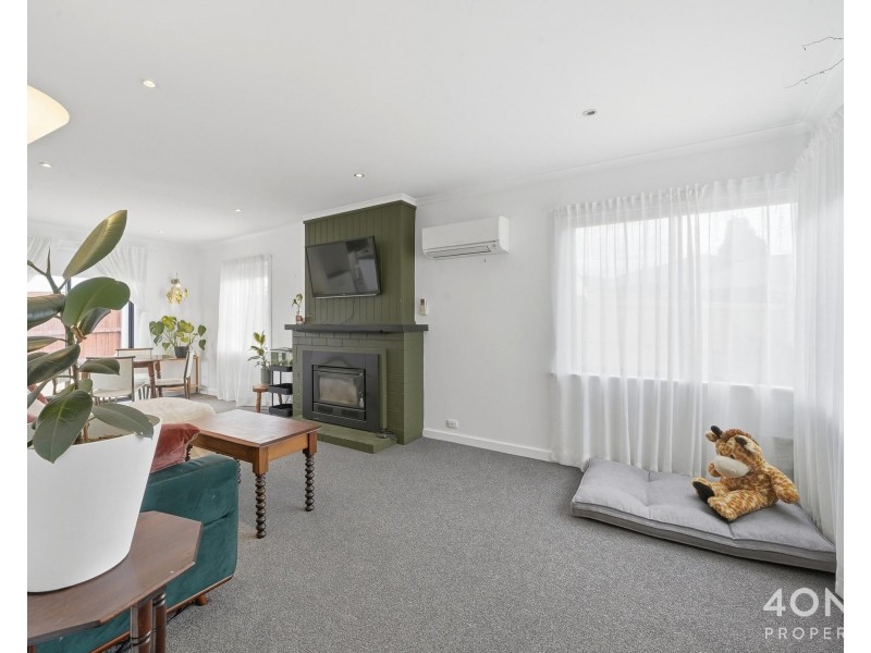 1/16 Cadbury Road, Claremont TAS 7011