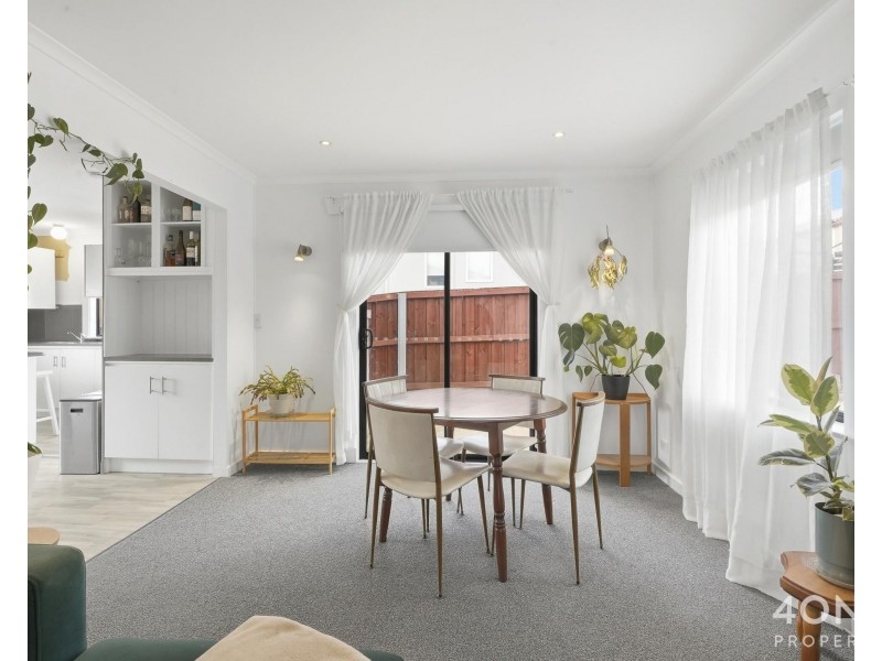 1/16 Cadbury Road, Claremont TAS 7011