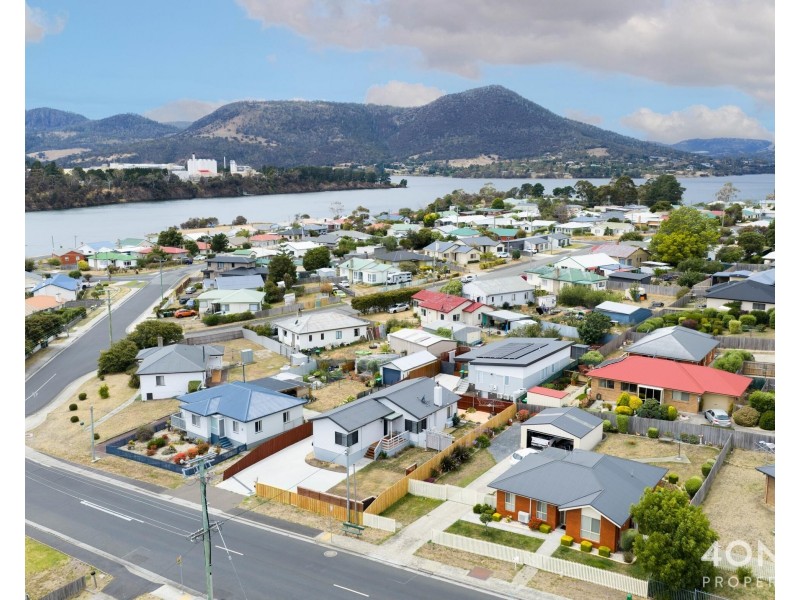 1/16 Cadbury Road, Claremont TAS 7011