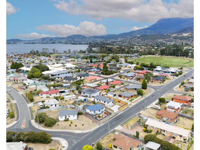 1/16 Cadbury Road, Claremont TAS 7011