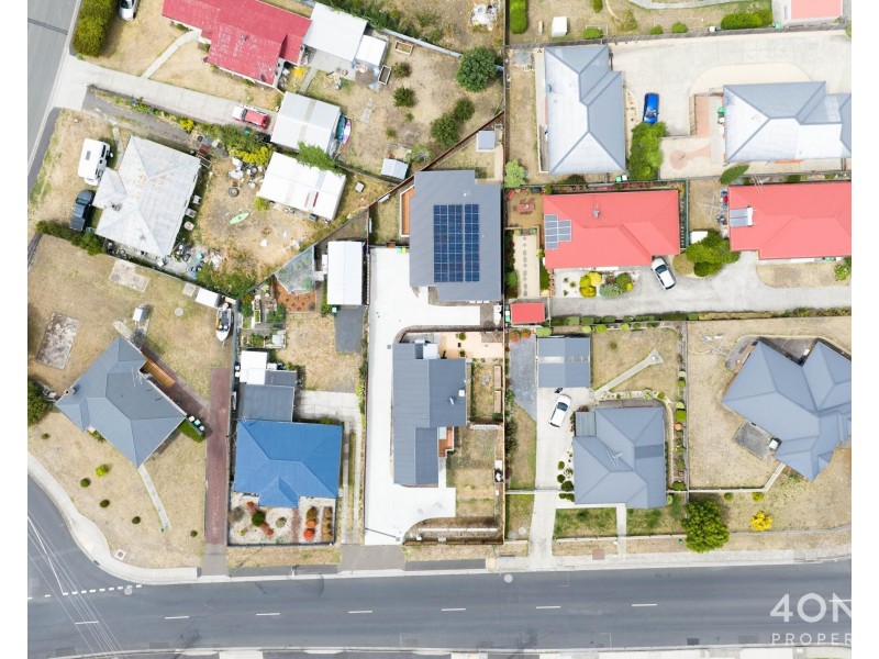 1/16 Cadbury Road, Claremont TAS 7011