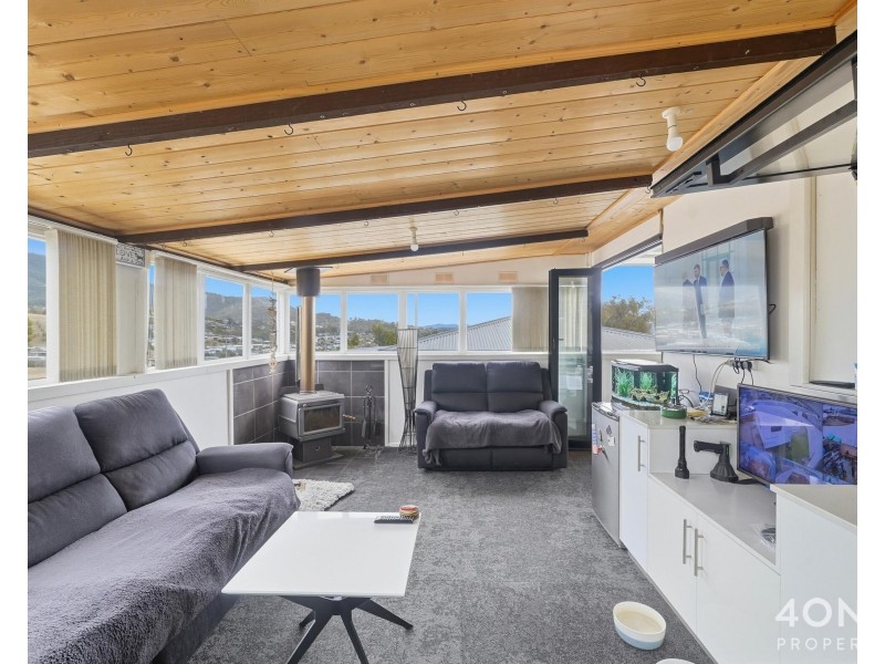 44 Centenary Crescent, Claremont TAS 7011