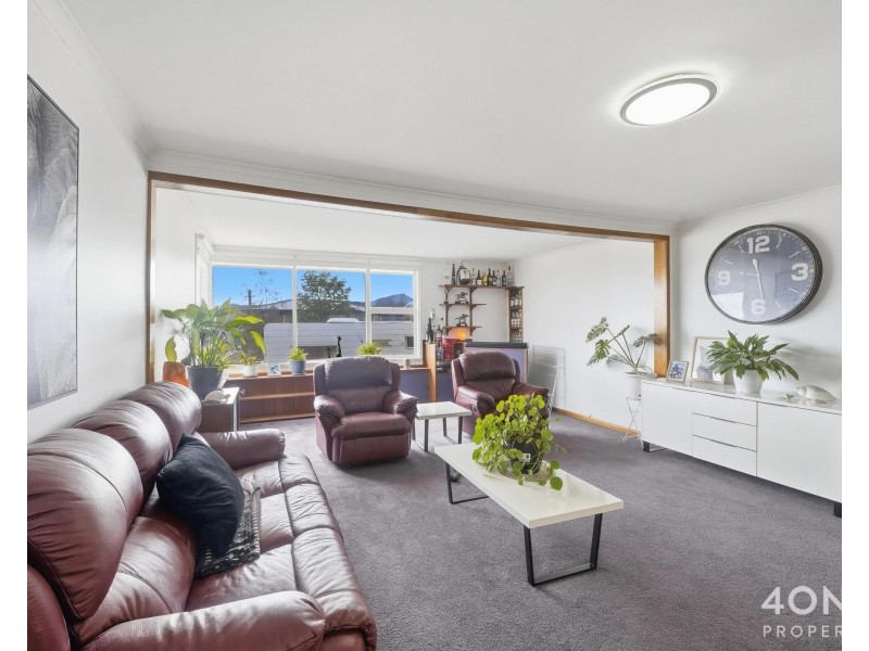 44 Centenary Crescent, Claremont TAS 7011