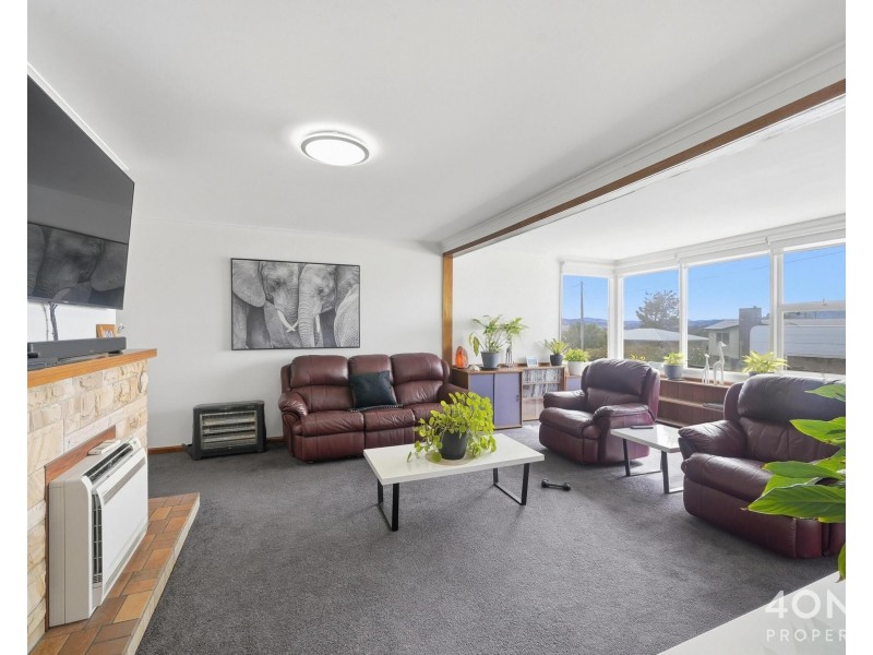 44 Centenary Crescent, Claremont TAS 7011