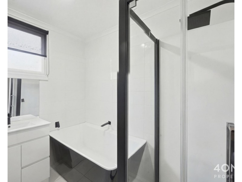 44 Centenary Crescent, Claremont TAS 7011