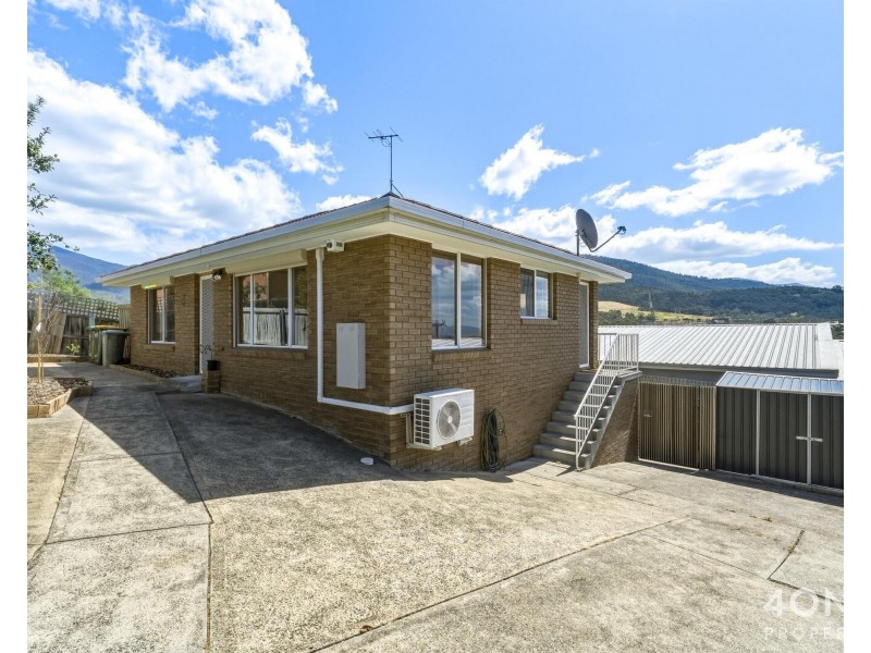 2/4 Bosco Drive, Glenorchy TAS 7010