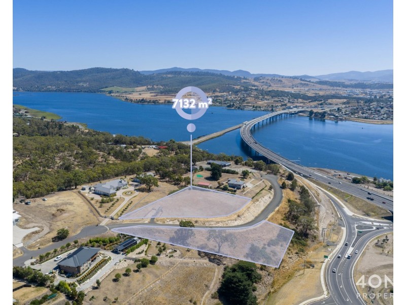 13 Dickenson Drive, Granton TAS 7030