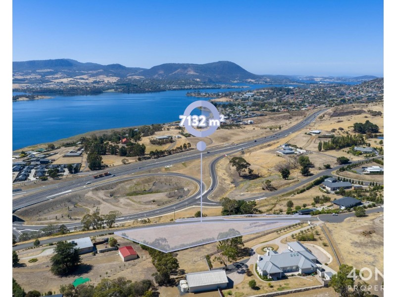 13 Dickenson Drive, Granton TAS 7030