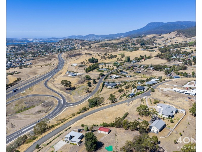 13 Dickenson Drive, Granton TAS 7030