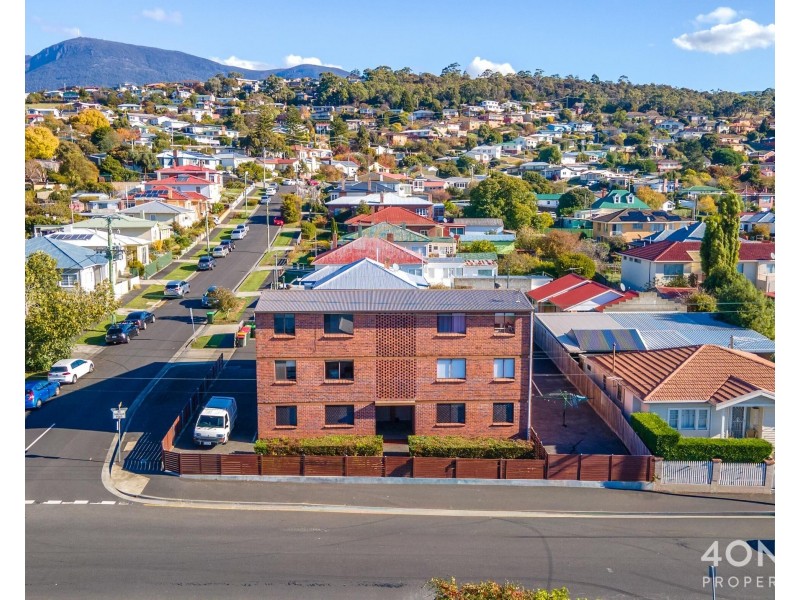 2/10 Charles Street, Moonah TAS 7009