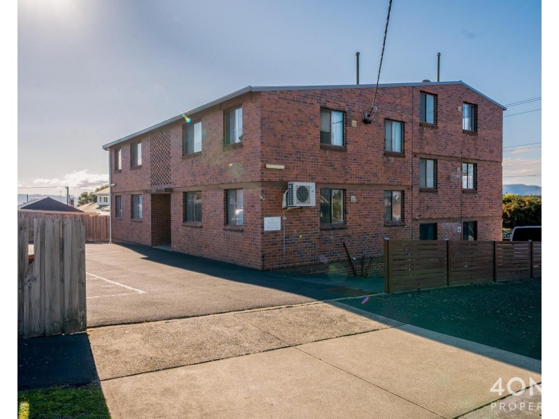 2/10 Charles Street, Moonah TAS 7009
