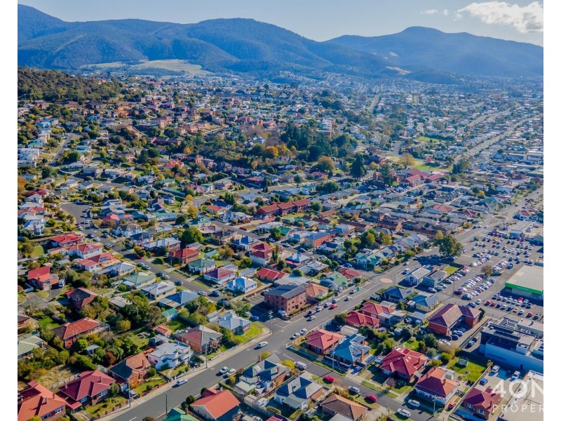 2/10 Charles Street, Moonah TAS 7009