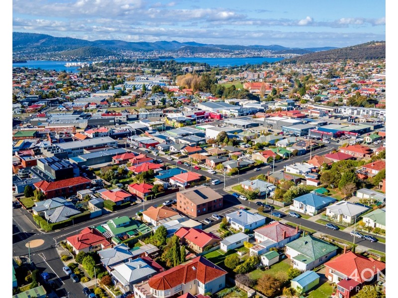 2/10 Charles Street, Moonah TAS 7009