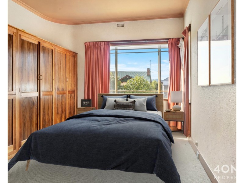 8 Mercer Street, New Town TAS 7008