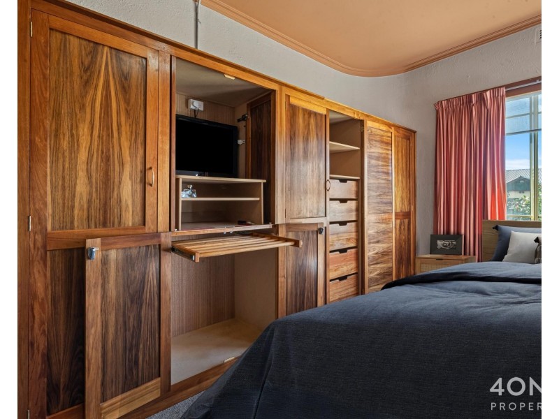 8 Mercer Street, New Town TAS 7008