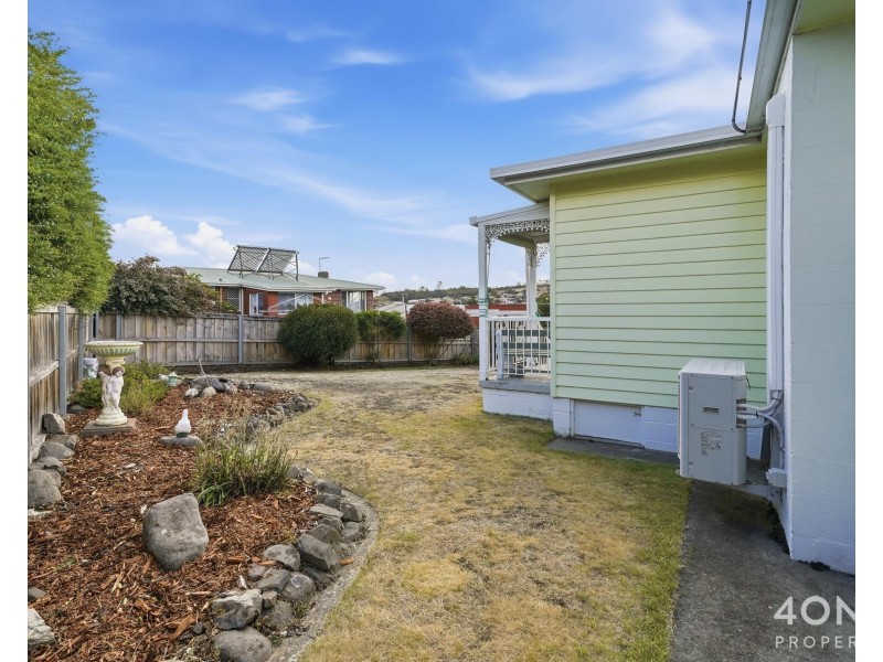 18 Colston Street, Claremont TAS 7011