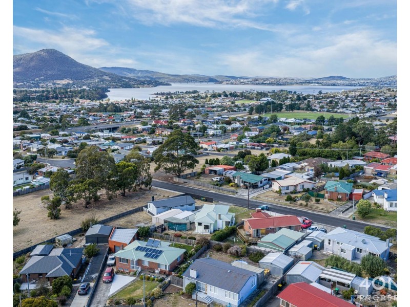 18 Colston Street, Claremont TAS 7011