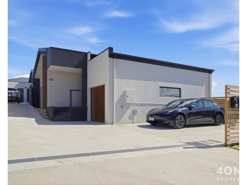 1/40 Emerald Drive, Rokeby TAS 7019