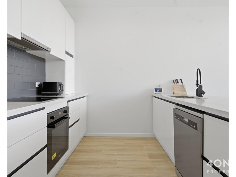 1/40 Emerald Drive, Rokeby TAS 7019