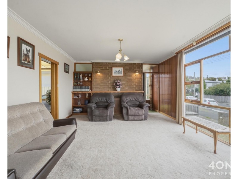 37 Hilton Road, Claremont TAS 7011