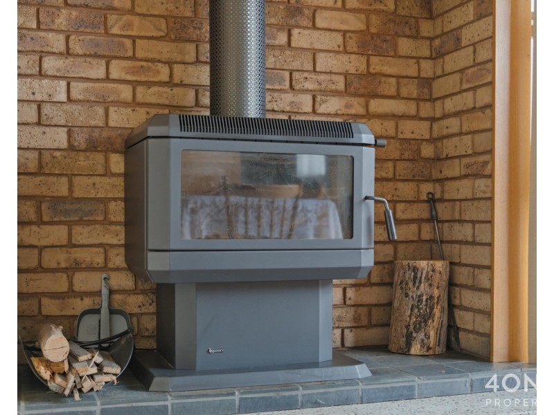 37 Hilton Road, Claremont TAS 7011