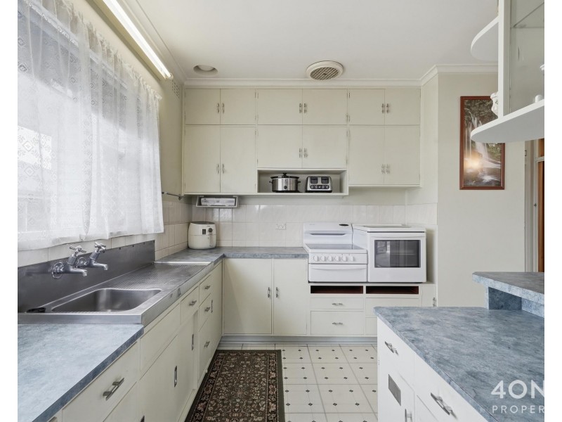 37 Hilton Road, Claremont TAS 7011