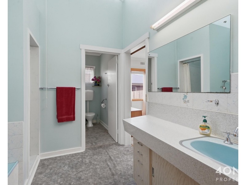 37 Hilton Road, Claremont TAS 7011