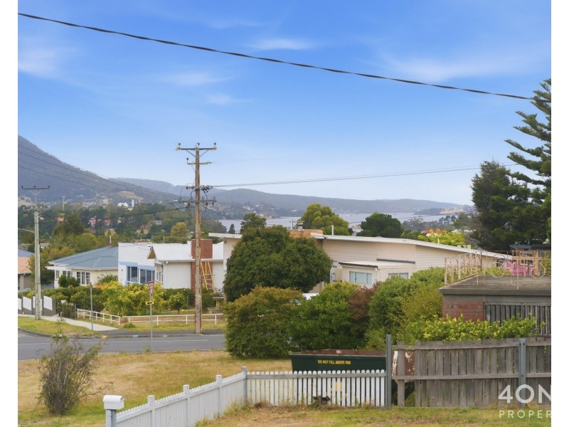 37 Hilton Road, Claremont TAS 7011