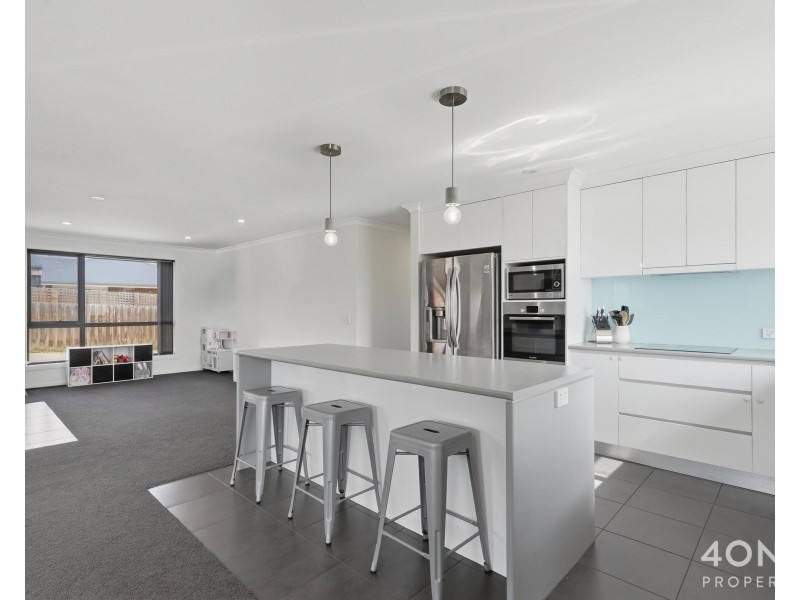 97 Glebe Road, New Norfolk TAS 7140