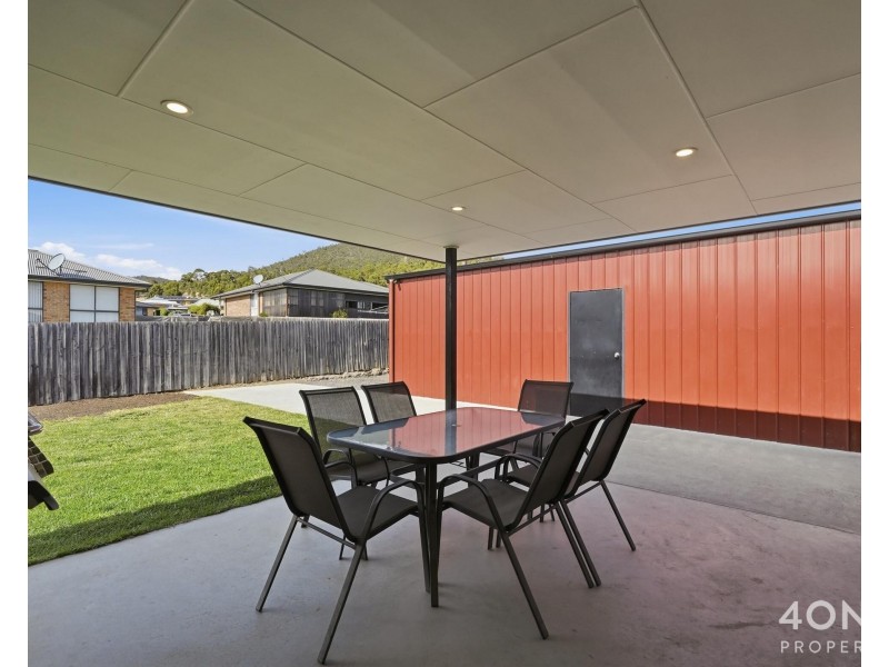 97 Glebe Road, New Norfolk TAS 7140