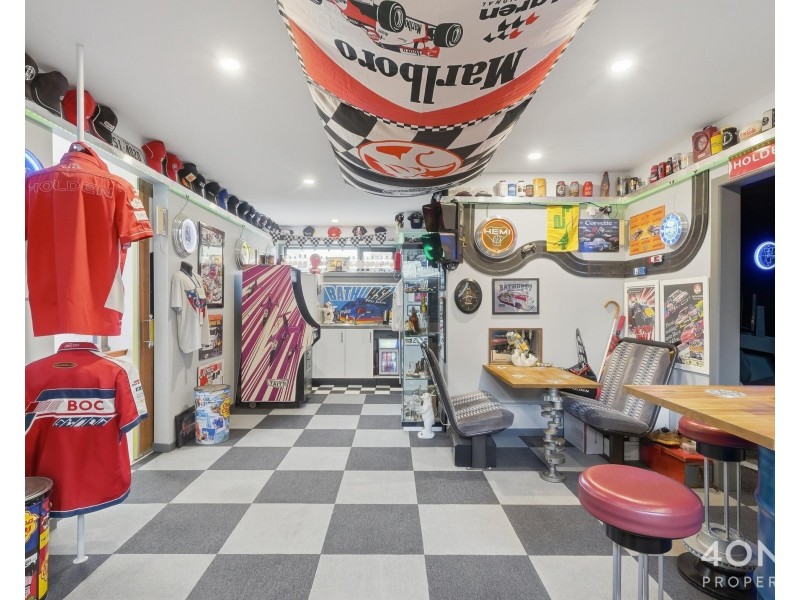 17 Wendourie Parade, Austins Ferry TAS 7011