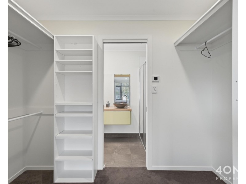 17 Wendourie Parade, Austins Ferry TAS 7011