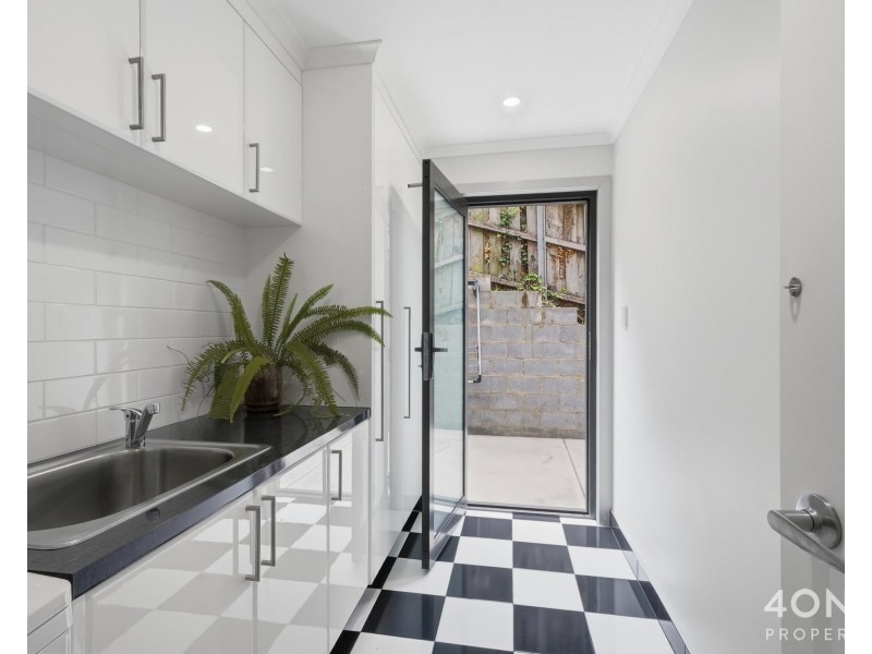 17 Wendourie Parade, Austins Ferry TAS 7011