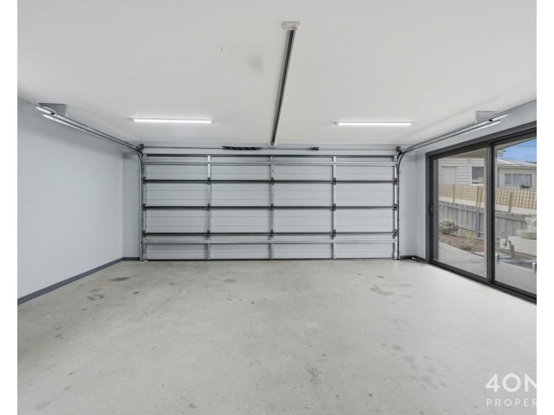 17 Wendourie Parade, Austins Ferry TAS 7011