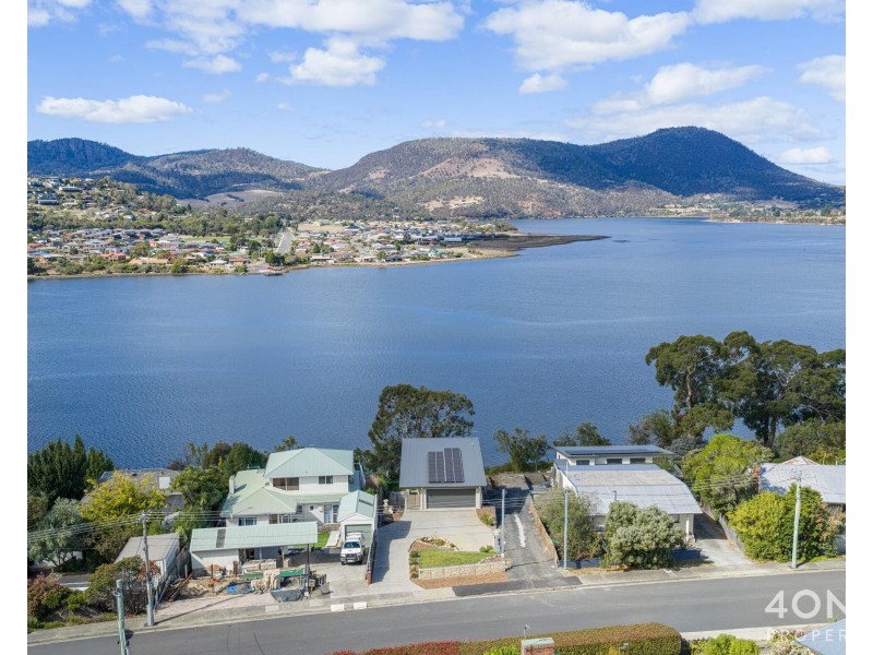 17 Wendourie Parade, Austins Ferry TAS 7011
