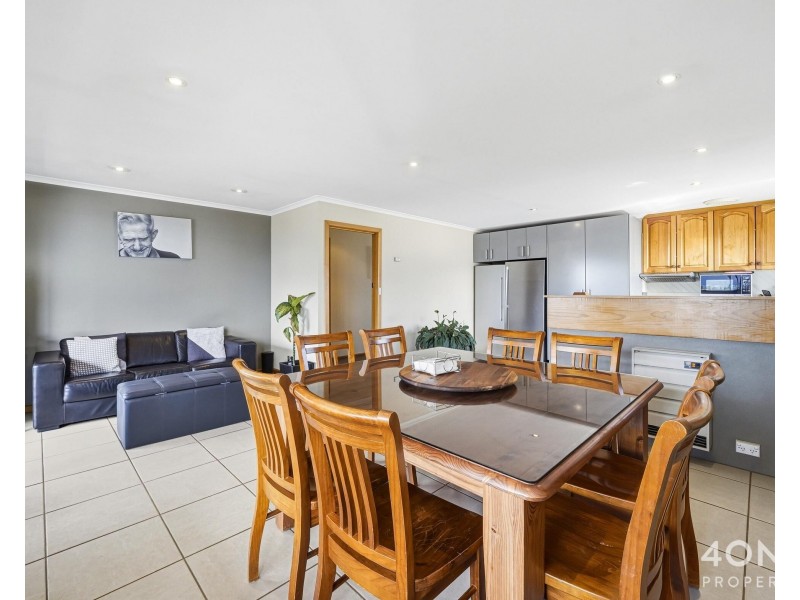 59 Ashbourne Grove, West Moonah TAS 7009