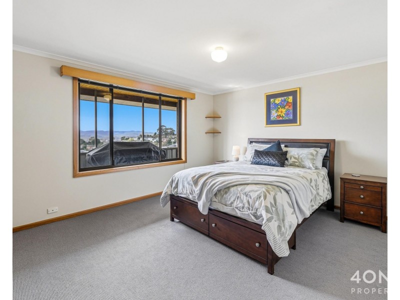 59 Ashbourne Grove, West Moonah TAS 7009