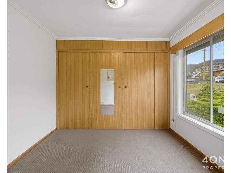 15 Continental Road, Glenorchy TAS 7010