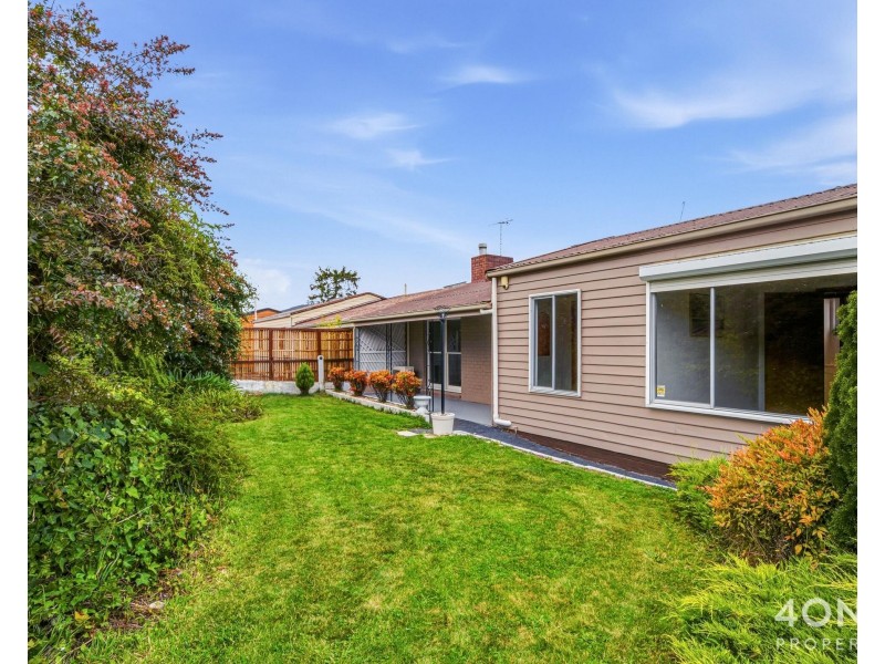 15 Continental Road, Glenorchy TAS 7010