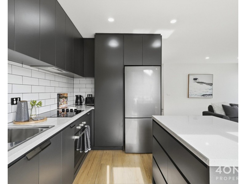 1/15 Terrina Street, Lauderdale TAS 7021