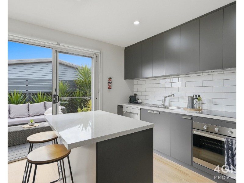 1/15 Terrina Street, Lauderdale TAS 7021