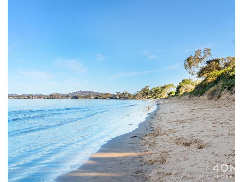 1/15 Terrina Street, Lauderdale TAS 7021