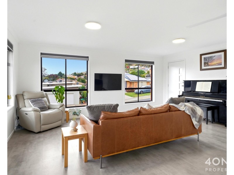 19 Eclipse Road, Austins Ferry TAS 7011