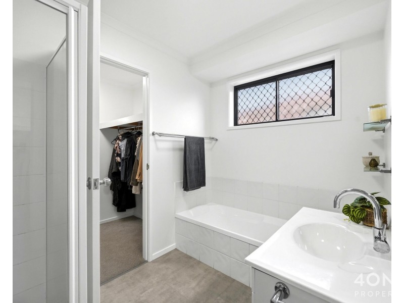 19 Eclipse Road, Austins Ferry TAS 7011